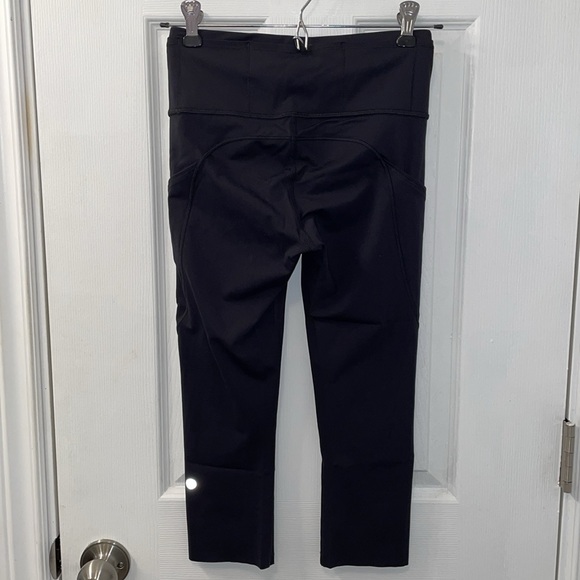 Lululemon Fast and Free Crop - Picture 5 of 7